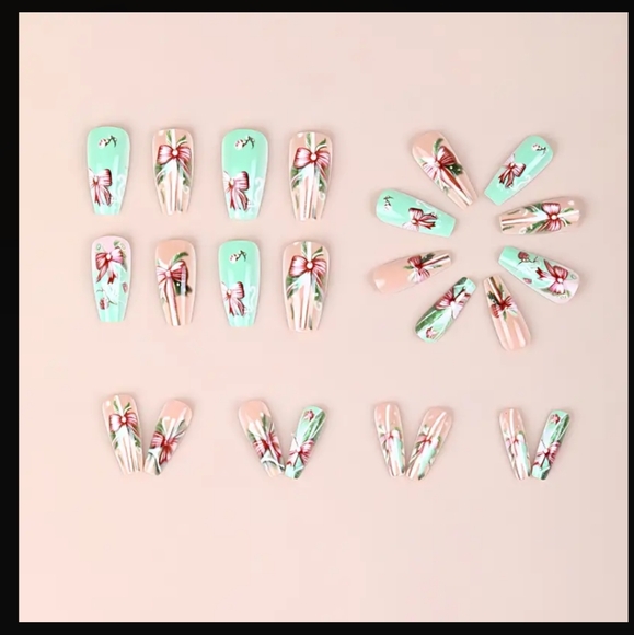 #4 Nails for the Holidays - Picture 2 of 2